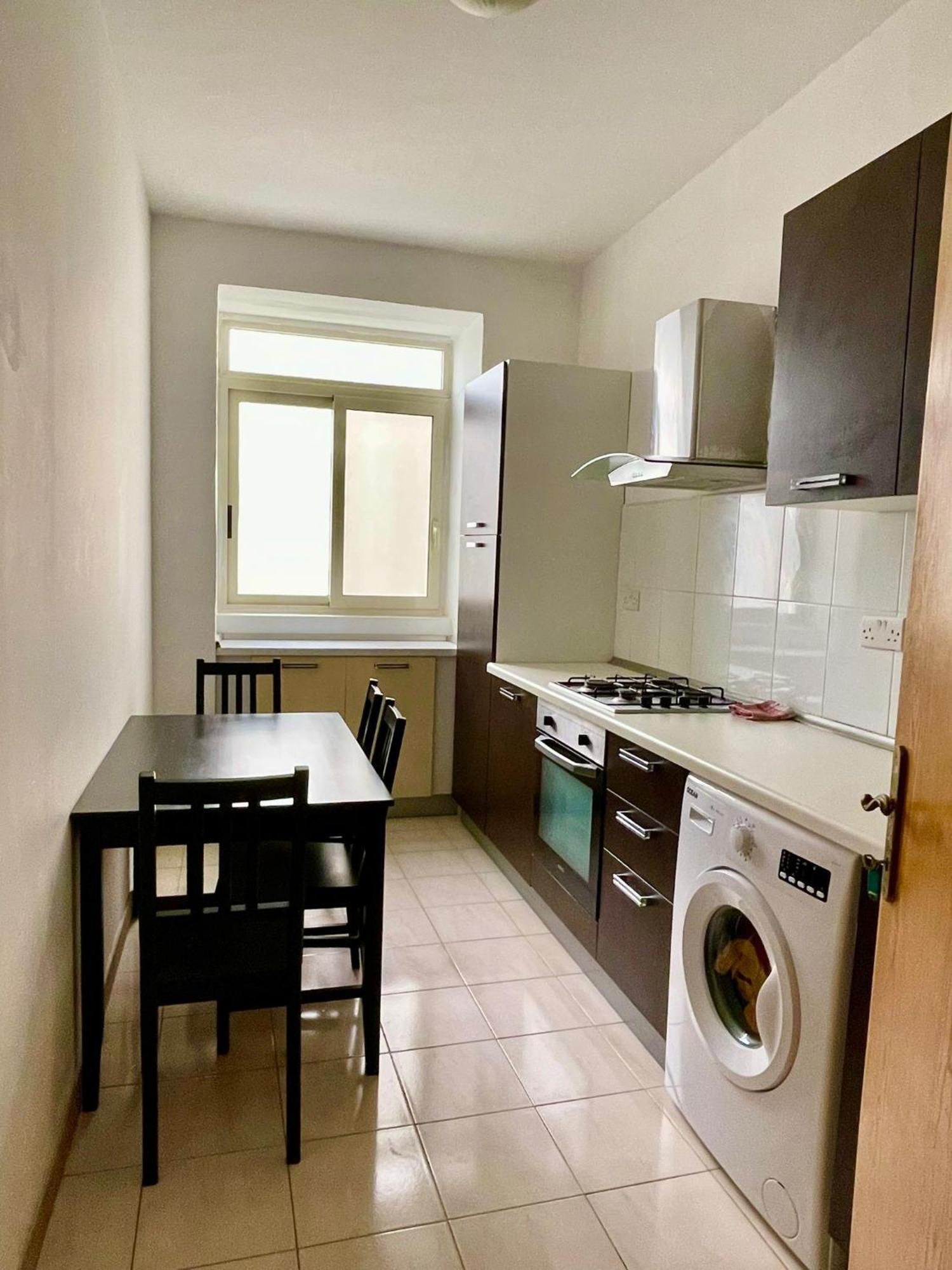 Cozy One Bedroom Ta Xbiex